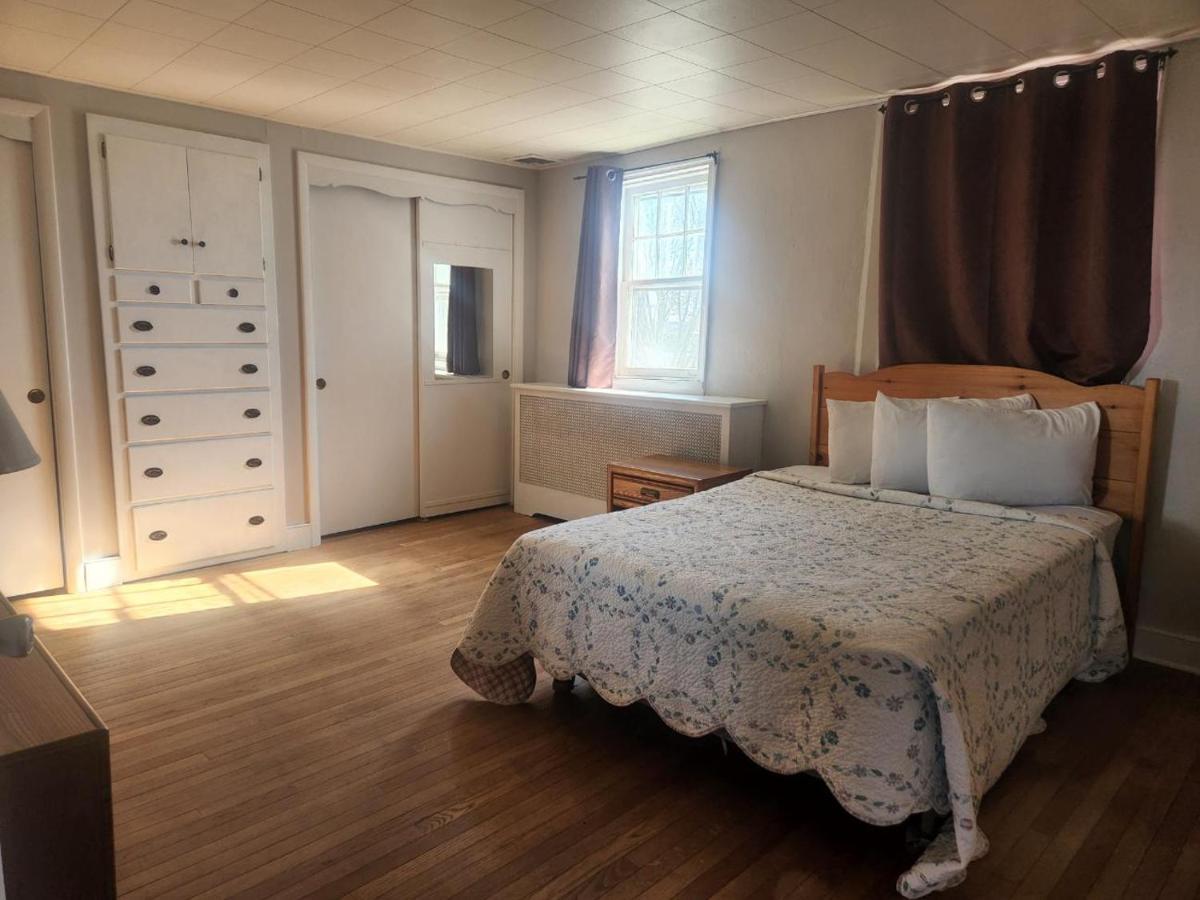Spruce Lane And 2* Smoketown (Lancaster County)